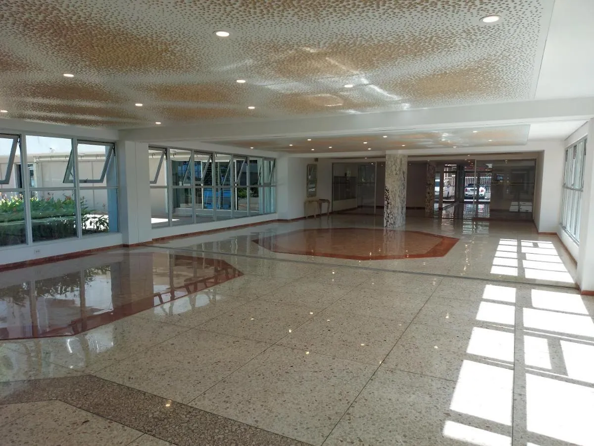 Coral Beach Isla Verde Beach Front Large 1 Bedroom Apt 208 Tower 1 San Juan Lejlighed